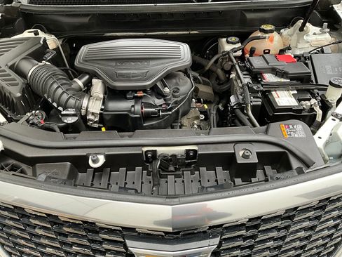 Used 2020 Cadillac XT5 Premium Luxury w/ LPO, Floor Liner Package image 25