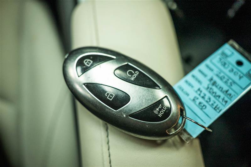 Used 2025 Hyundai Sonata SEL FWD image 23