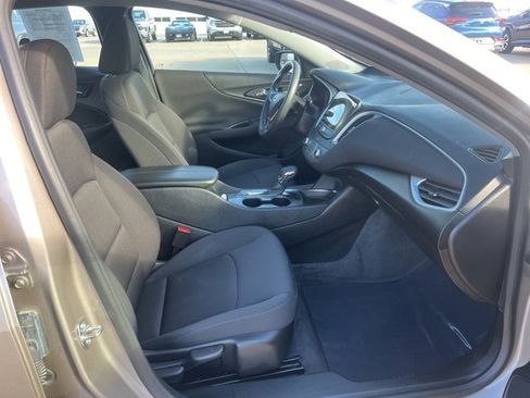 Used 2023 Chevrolet Malibu LT image 52
