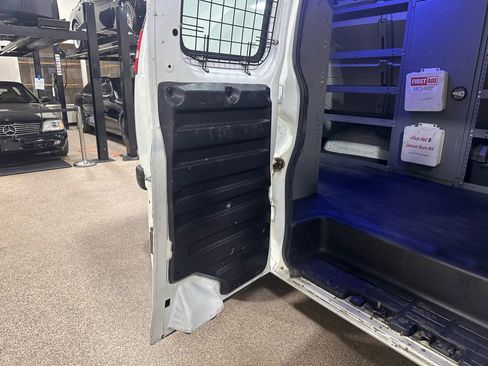 Used 2013 GMC Savana 1500 AWD image 26