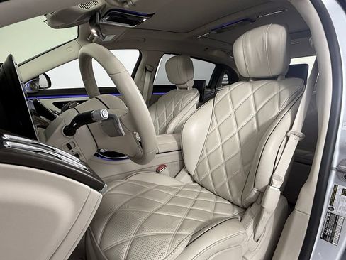 Used 2022 Mercedes-Benz Maybach S 580 4MATIC image 15