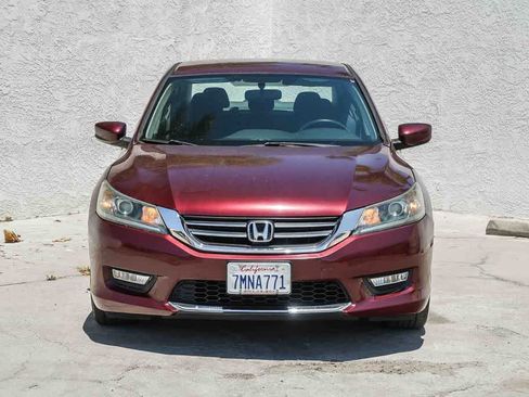 Used 2015 Honda Accord Sport image 2