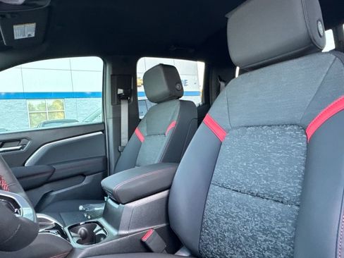 New 2026 Chevrolet Colorado Z71 w/ Technology Package AWD/4WD image 13