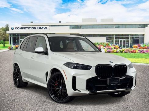 Used 2024 BMW X5 xDrive40i w/ M Sport Package AWD/4WD image 1