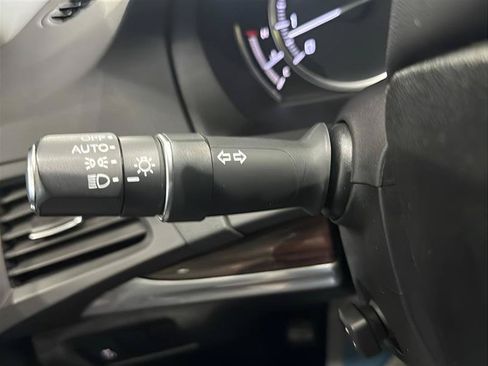 Used 2015 Acura MDX SH-AWD image 12