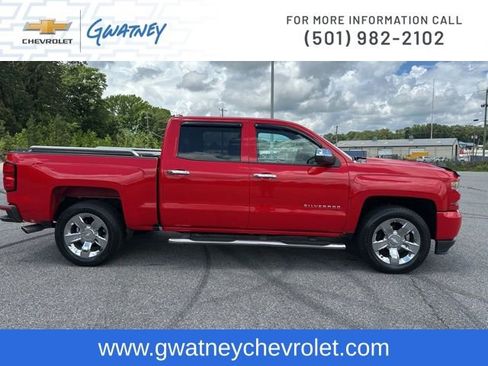 Used 2018 Chevrolet Silverado 1500 Custom w/ Custom Value Package RWD image 4