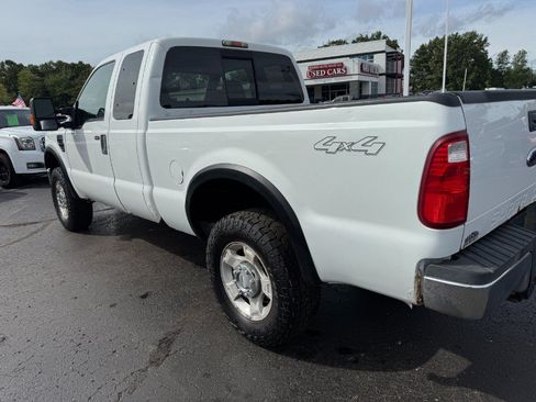 Used 2009 Ford F250 XLT AWD/4WD image 10