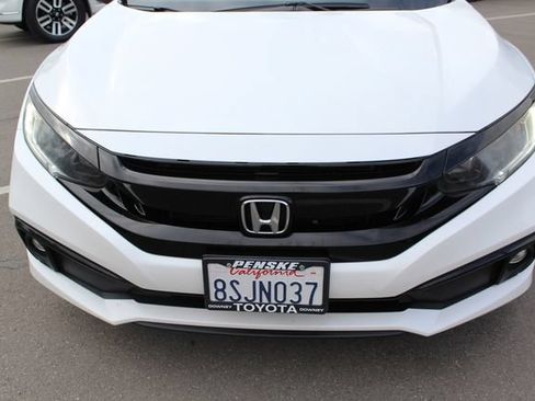 Used 2020 Honda Civic Sport image 3
