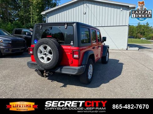 Used 2022 Jeep Wrangler Unlimited Sport AWD/4WD image 5