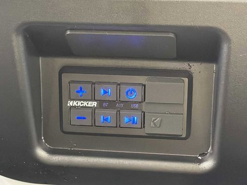 New 2026 GMC Sierra 2500 Denali Ultimate AWD/4WD image 17