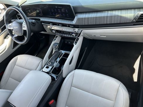 Used 2025 Kia Telluride EX image 30