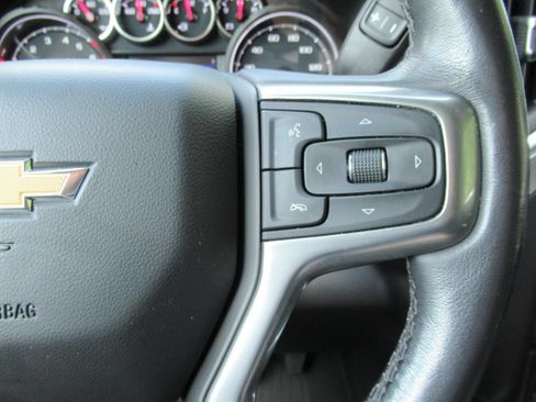 Used 2021 Chevrolet Silverado 1500 LTZ AWD/4WD image 24