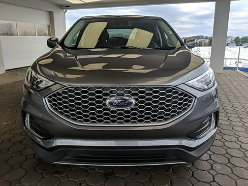 Used 2024 Ford Edge SEL w/ Convenience Package image 2