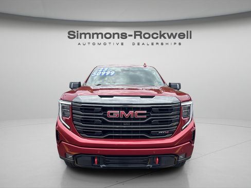 Used 2023 GMC Sierra 1500 AT4 w/ AT4 Preferred Package AWD/4WD image 7