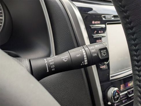 Used 2024 Nissan Murano SV w/ SV Midnight Edition Package image 21