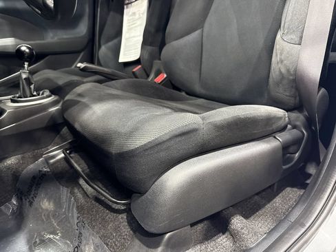Used 2009 Honda Fit Sport image 92