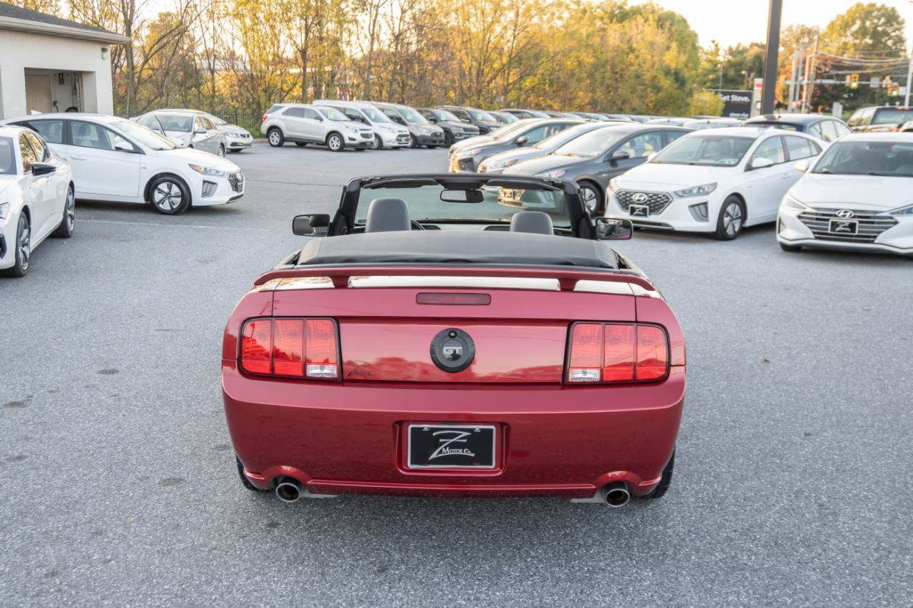 Used 2006 Ford Mustang GT Premium RWD image 12