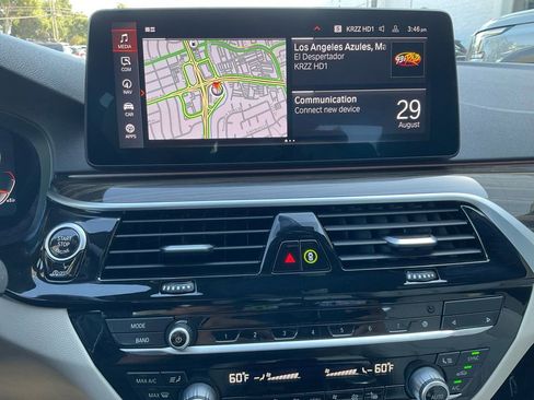 Used 2022 BMW 530i w/ Premium Package image 20