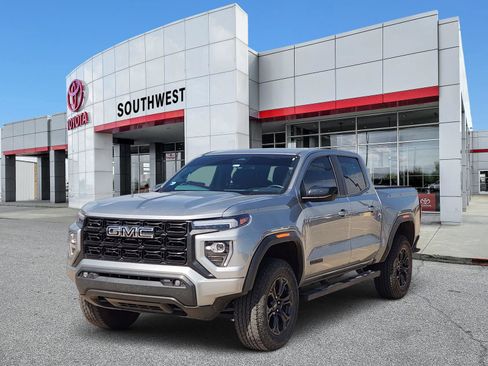 Used 2024 GMC Canyon Elevation w/ Convenience Package RWD image 2