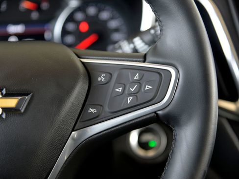 Used 2023 Chevrolet Equinox LT image 23