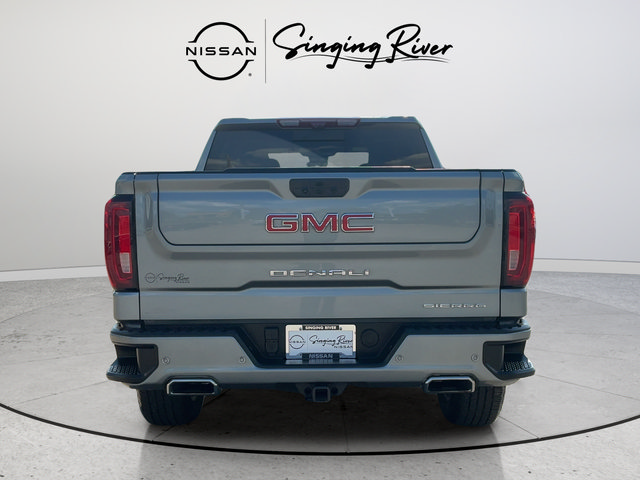 Used 2024 GMC Sierra 1500 Denali w/ Technology Package AWD/4WD image 6