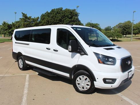 Used 2026 Ford Transit 350 XLT RWD image 7