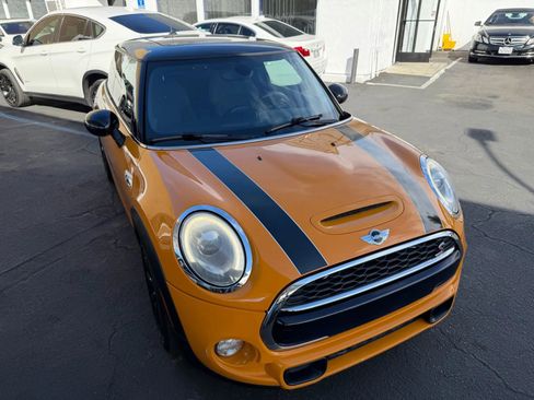 Used 2014 MINI Cooper S image 8