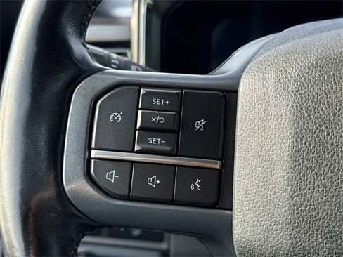 Used 2023 Ford F250 Lariat w/ Chrome Package image 28