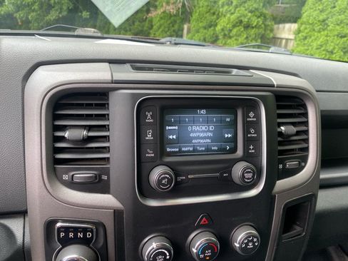 Used 2016 RAM 1500 Express AWD/4WD image 13