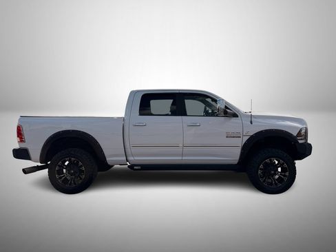 Used 2014 RAM 3500 Laramie w/ Convenience Group AWD/4WD image 6