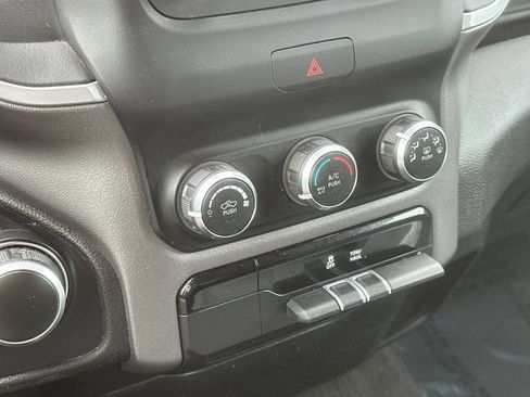 Used 2020 RAM 1500 Big Horn image 19