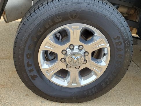 Used 2026 RAM 2500 Big Horn AWD/4WD image 5