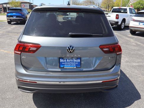Used 2023 Volkswagen Tiguan SE AWD/4WD image 6