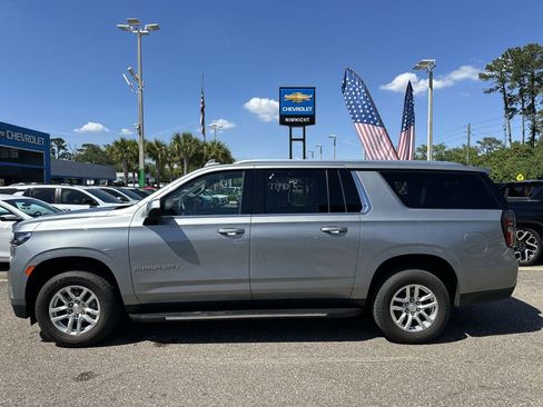 Used 2024 Chevrolet Suburban LT image 5