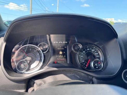 Used 2020 RAM 1500 Big Horn AWD/4WD image 19