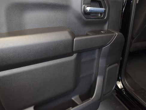 New 2026 Chevrolet Silverado 1500 Custom Trail Boss w/ Turbomax Blackout Package image 15