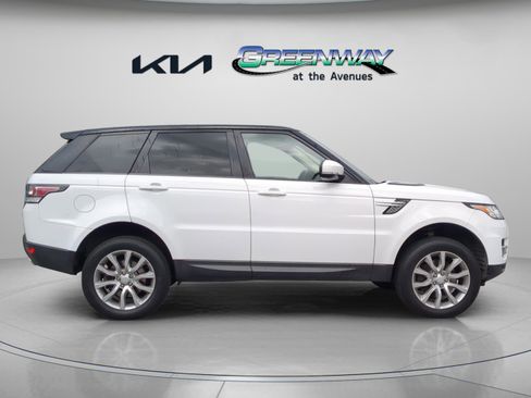 Used 2016 Land Rover Range Rover Sport HSE image 8