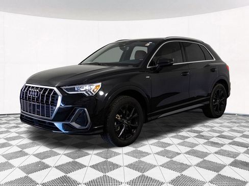 Used 2024 Audi Q3 2.0T Premium image 9