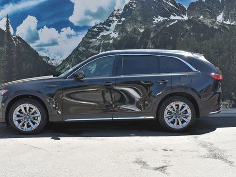 Used 2024 MAZDA CX-90 3.3 Turbo w/ Premium Package AWD/4WD image 7