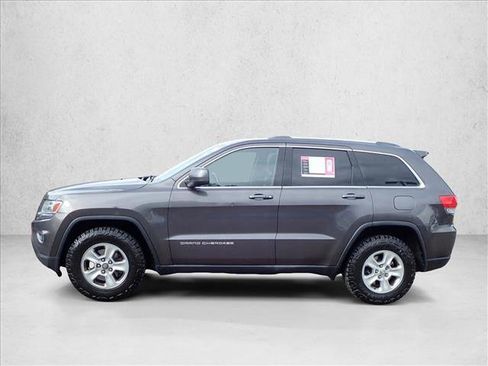 Used 2014 Jeep Grand Cherokee Laredo w/ Quick Order Package 23E AWD/4WD image 2