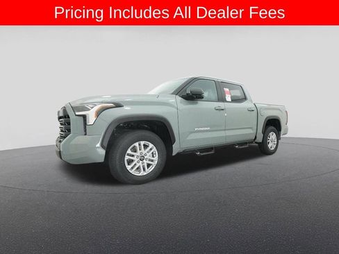 New 2026 Toyota Tundra SR5 AWD/4WD image 17