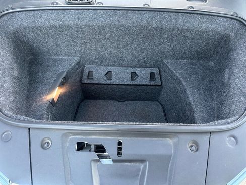 Used 2009 Audi R8 V8 w/ Enhanced Leather Pkg image 46