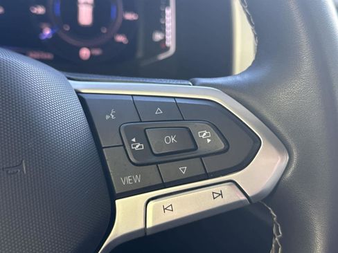 Used 2022 Volkswagen Atlas SE image 25