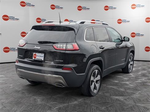 Used 2019 Jeep Cherokee Limited w/ Technology Group image 5