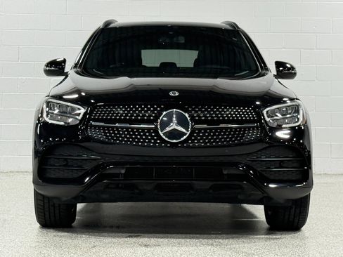 Used 2020 Mercedes-Benz GLC 300 4MATIC image 3