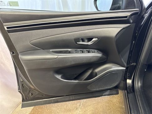 Used 2023 Hyundai Tucson SEL w/ Convenience Package image 22