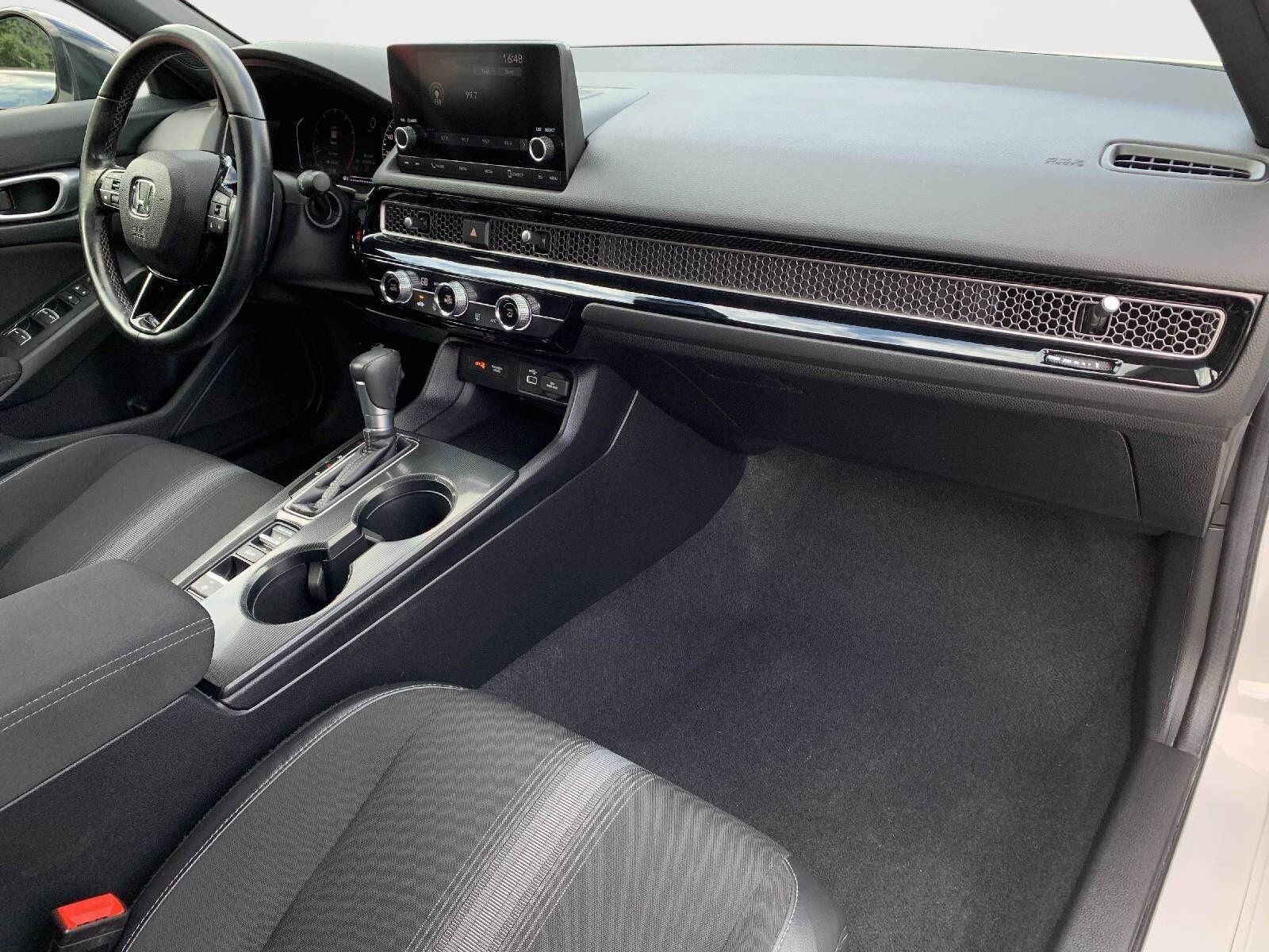 Certified 2024 Honda Civic Sport image 33
