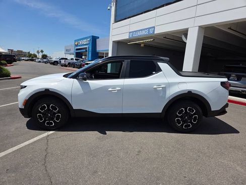 Used 2022 Hyundai Santa Cruz SEL Premium AWD/4WD image 3