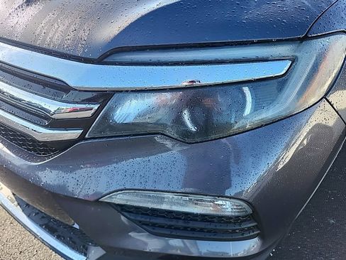 Used 2017 Honda Pilot Elite image 7