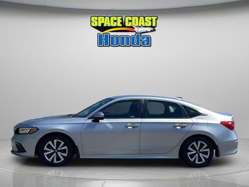 Used 2024 Honda Civic LX image 6